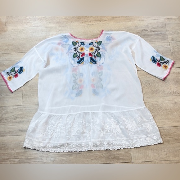 NWT Johnnie Was Women’s Cherie Tunic Blouse Size Medium - Picture 11 of 11